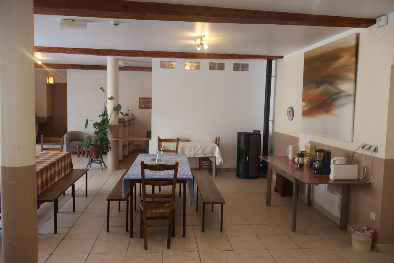 Solfe Backpacker Hostel Luz-Saint-Sauveur Exterior photo
